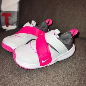 Toddler girl Nike
